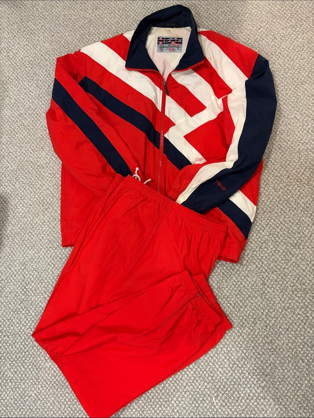 Late 1980s Vintage HEAD Sportswear Men's Windbreaker Jacket & Pants